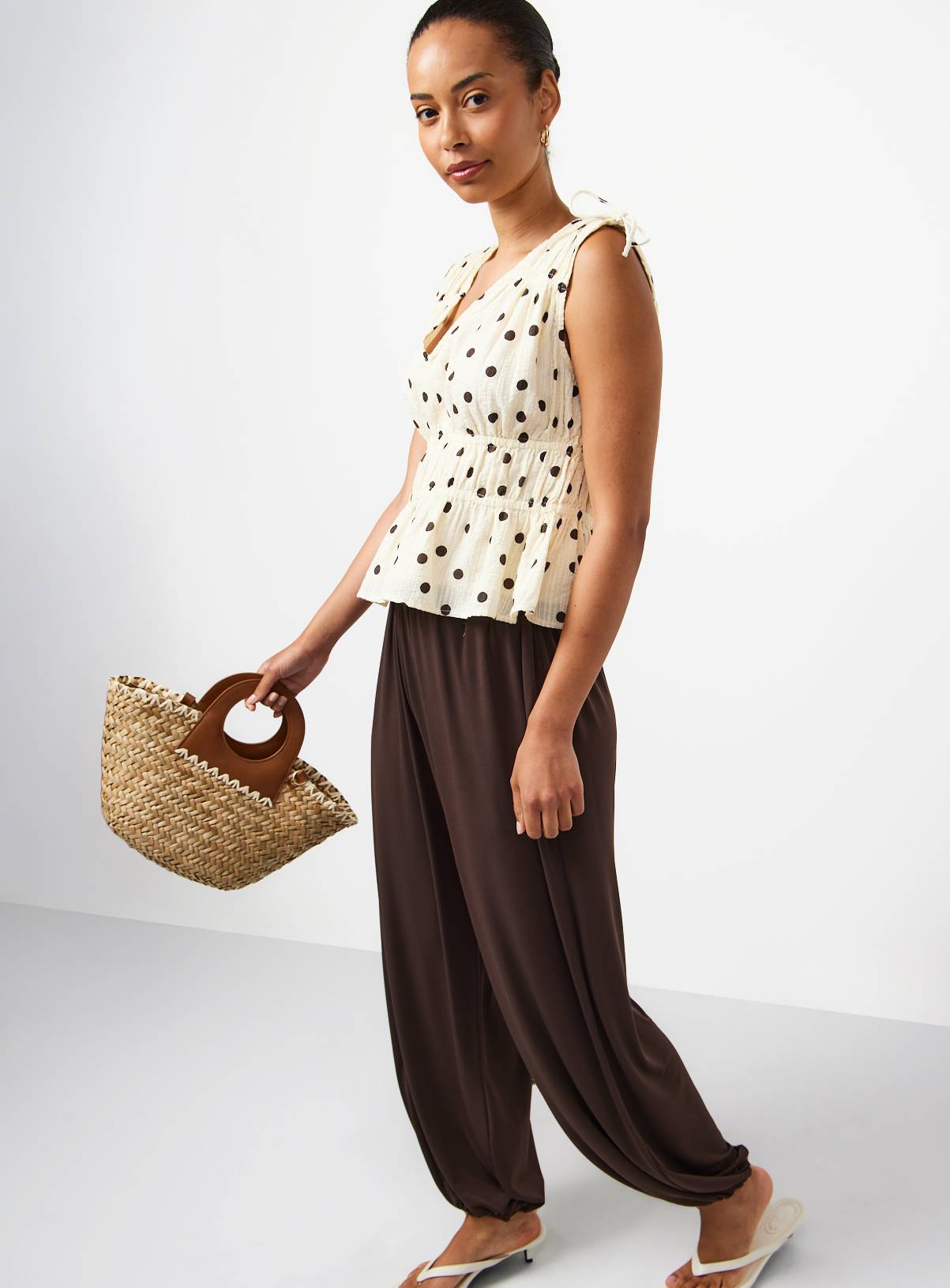 Light Yellow Polka Dot Print Seersucker Sleeveless Shirred Top 12 - Image 2